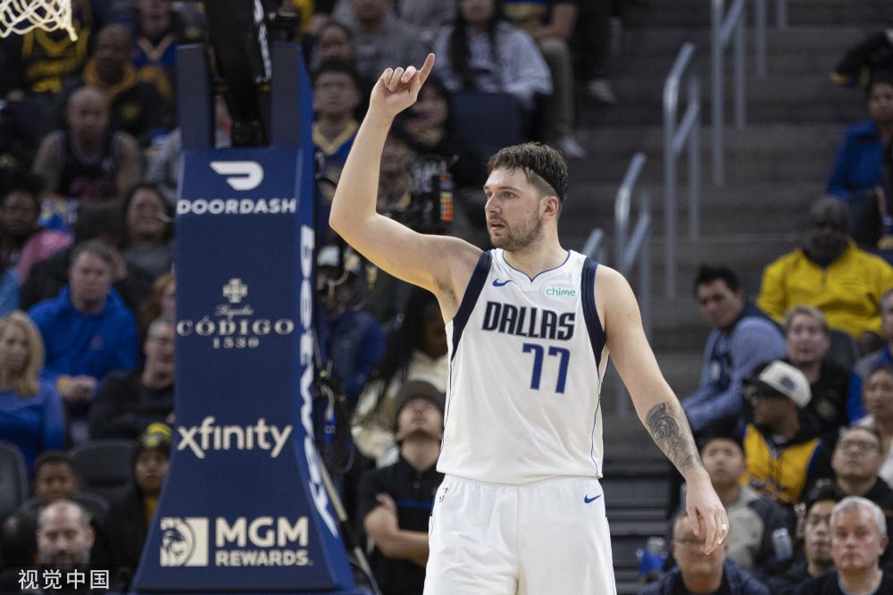 保罗与球队 保罗与球队