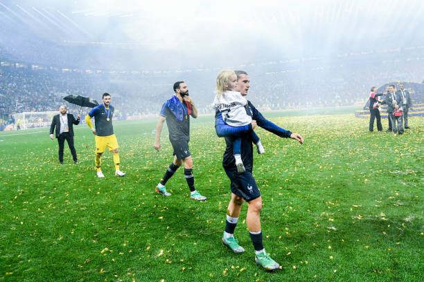 成了许多惊 成了许多惊